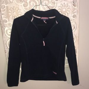 Navy Vinyard Vines Women’s fleece sweatshirt